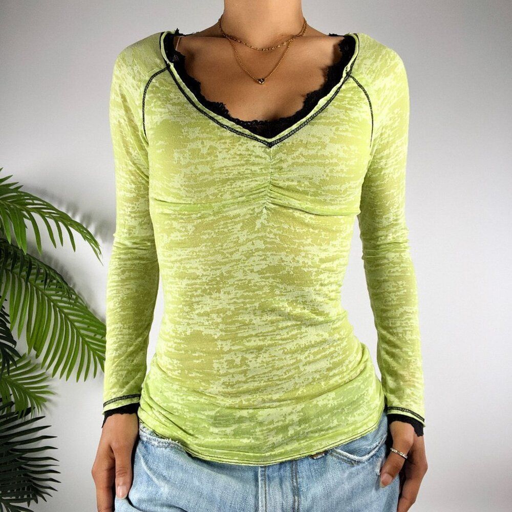 Vintage Y2K Green Indie Fairy Grunge Baddie Fitted Long Sleeve Lace Top / M